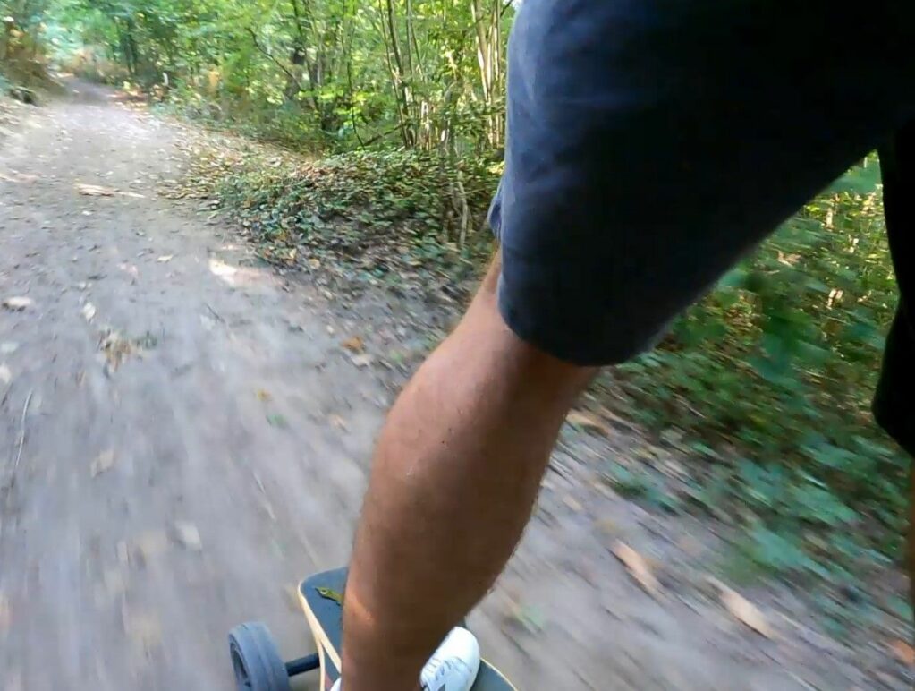 mountainboard sur chemin